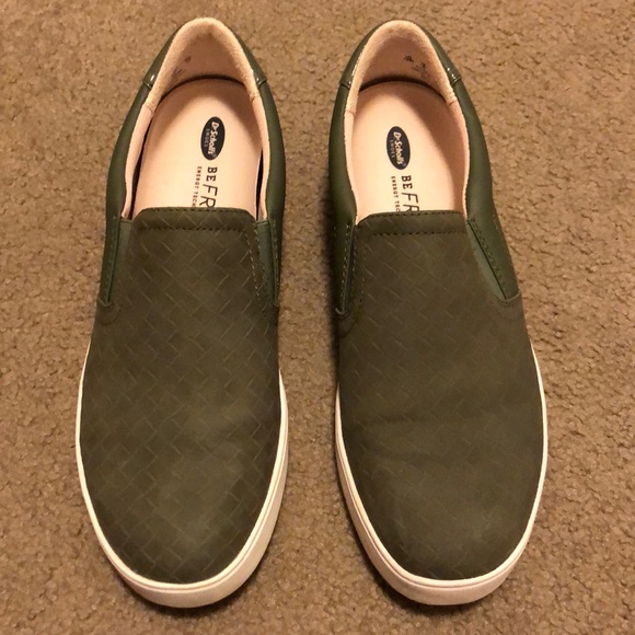 olive green casual shoes